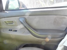 2007 Toyota Sequoia SR5 Silver 4.7L AT 4WD